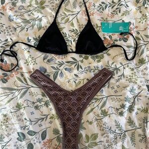 Two piece bikini set black triangle top and pattern bottoms